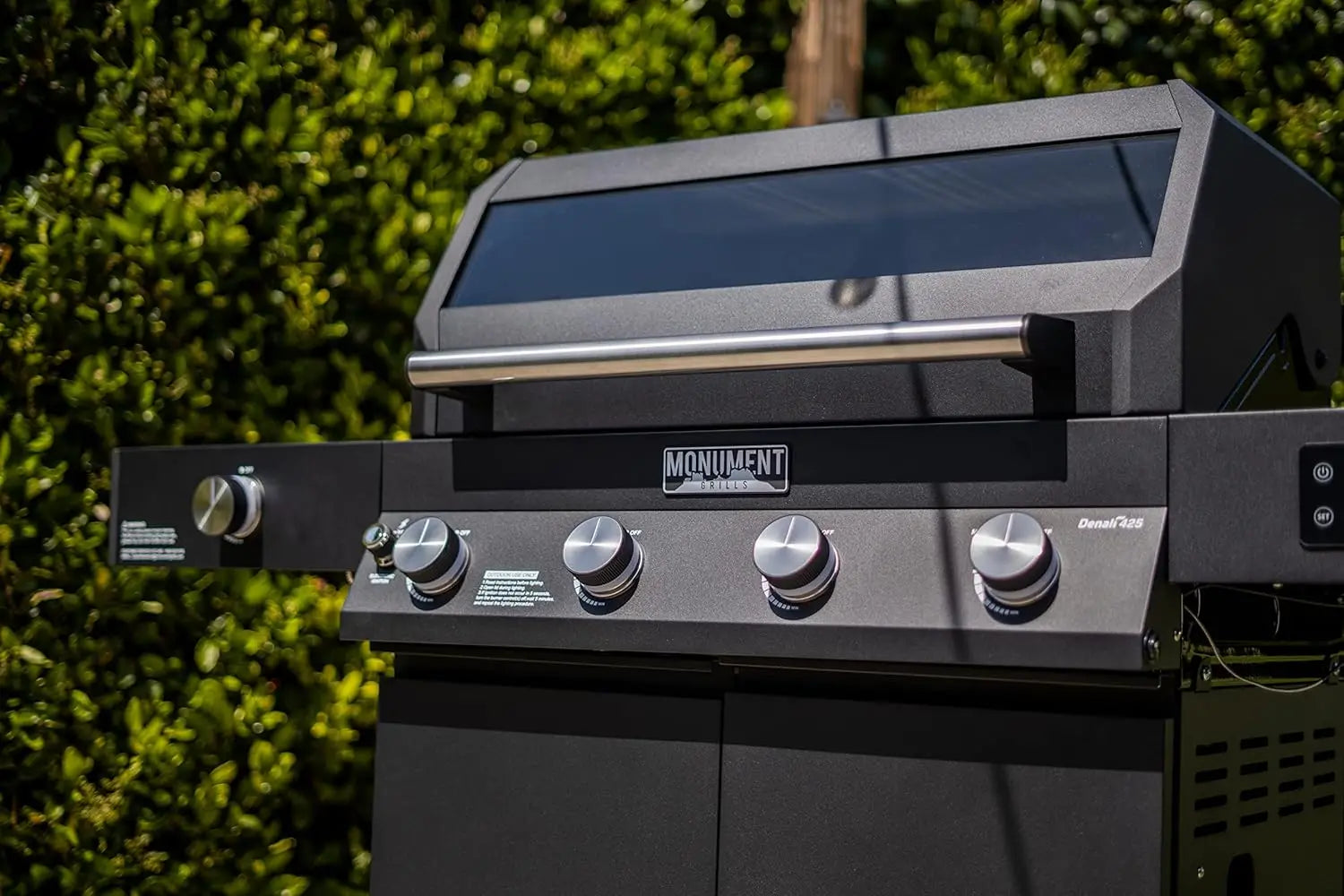 Denali 425 4-Burner Liquid Propane Gas Smart BBQ Grill with BBQ Cover